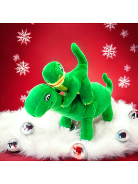 Sinclair Gas & Oil Christmas Plush 2022 Dino & Baby NEW Stuffed Animal